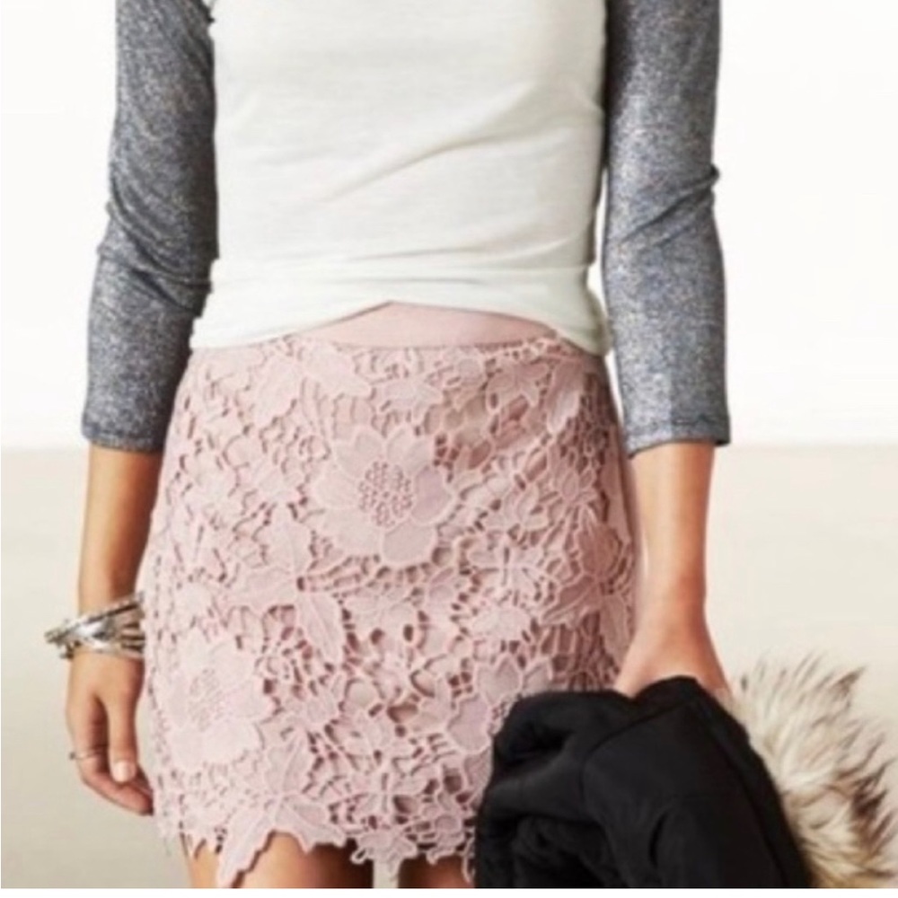 EUC blush pink lace skirt